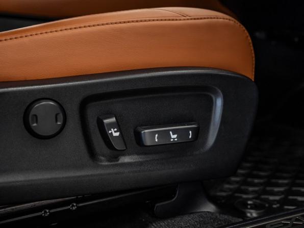 Lexus RX IV Рестайлинг с пробегом 2020 года, цена 4 180 000 рублей, 179577 км, внедорожник, Автокод Объявления