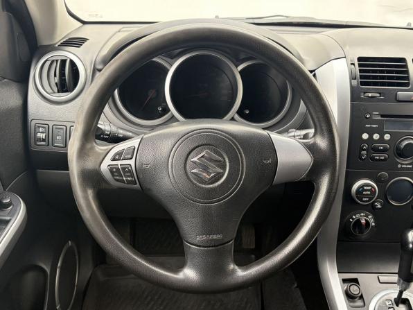 Suzuki Grand Vitara II Рестайлинг с пробегом 2008 года, цена 790 000 рублей, 245522 км, внедорожник, Автокод Объявления