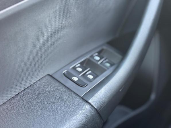 Skoda Rapid I Рестайлинг с пробегом 2019 года, цена 1 173 000 рублей, 133103 км, лифтбек, Автокод Объявления