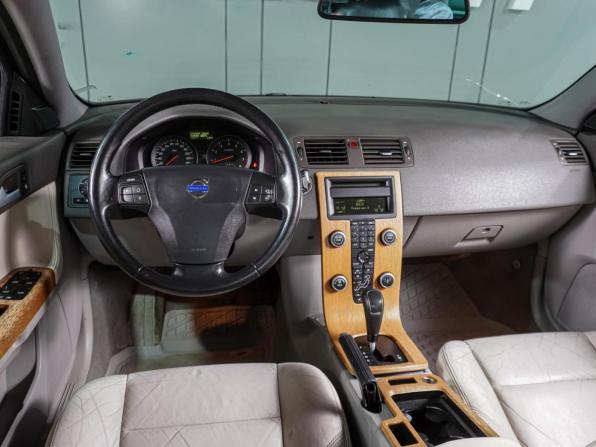 Volvo S40 II Рестайлинг с пробегом 2007 года, цена 649 000 рублей, 363620 км, седан, Автокод Объявления