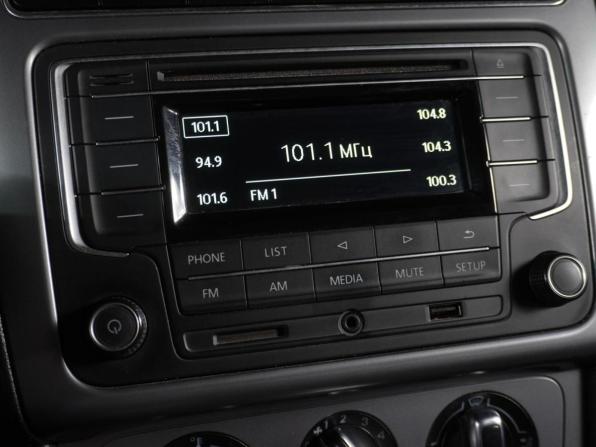 Volkswagen Polo V Рестайлинг с пробегом 2016 года, цена 929 000 рублей, 176931 км, седан, Автокод Объявления