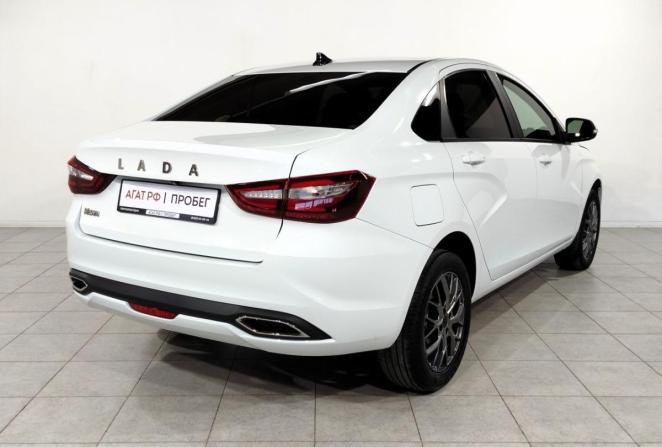 Lada (ВАЗ) Vesta I Рестайлинг (NG) с пробегом 2024 года, цена 1 275 000 рублей, 61954 км, седан, Автокод Объявления