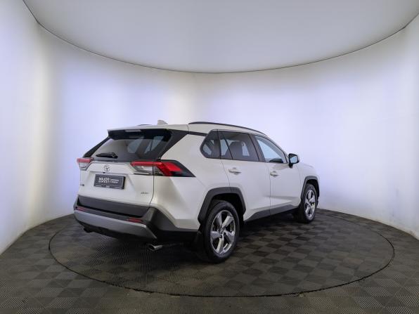 Toyota RAV4 V (XA50) с пробегом 2021 года, цена 3 700 000 рублей, 163197 км, внедорожник, Автокод Объявления