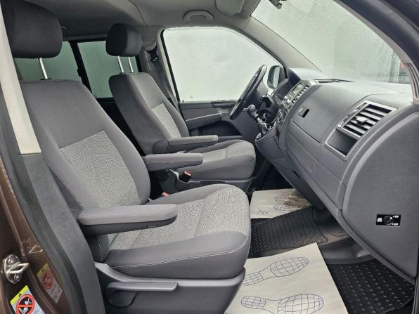 Volkswagen Caravelle T5 Рестайлинг с пробегом 2011 года, цена 2 569 000 рублей, 122960 км, минивэн, Автокод Объявления