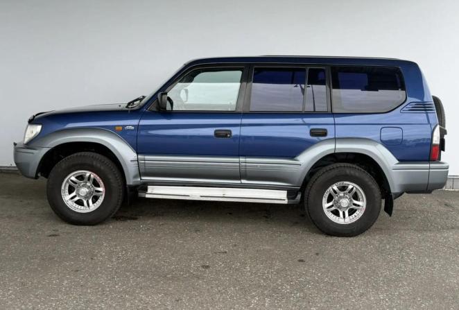 Toyota Land Cruiser Prado 90 Series Рестайлинг с пробегом 2001 года, цена 1 855 000 рублей, 298136 км, внедорожник, Автокод Объявления