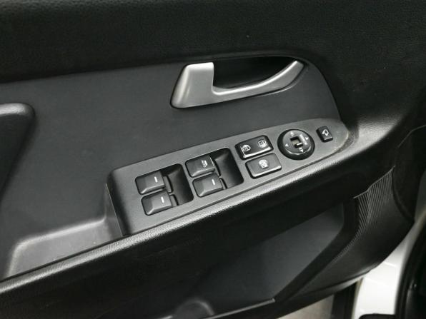 Kia Sportage III с пробегом 2014 года, цена 1 330 000 рублей, 139333 км, внедорожник, Автокод Объявления