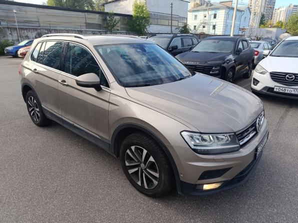 Volkswagen Tiguan II с пробегом 2019 года, цена 2 479 000 рублей, 103692 км, внедорожник, Автокод Объявления