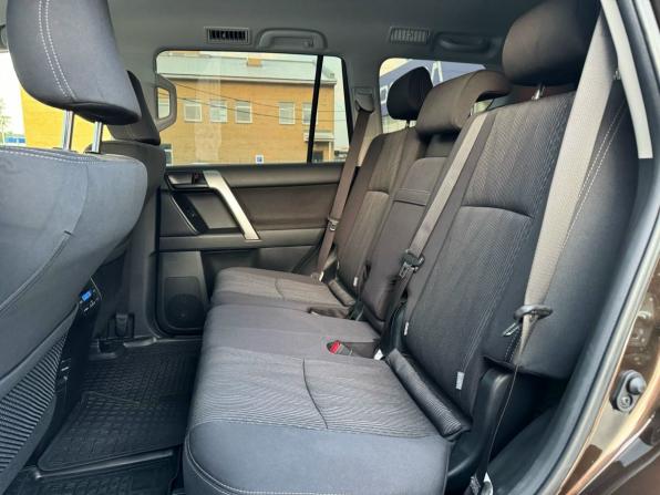Toyota Land Cruiser Prado 150 Series Рестайлинг 3 с пробегом 2021 года, цена 6 000 000 рублей, 24490 км, внедорожник, Автокод Объявления