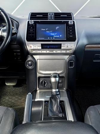 Toyota Land Cruiser Prado 150 Series Рестайлинг 2 с пробегом 2019 года, цена 4 333 000 рублей, 166171 км, внедорожник, Автокод Объявления