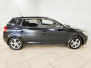 Kia Ceed I Рестайлинг Тула  - изображение 21