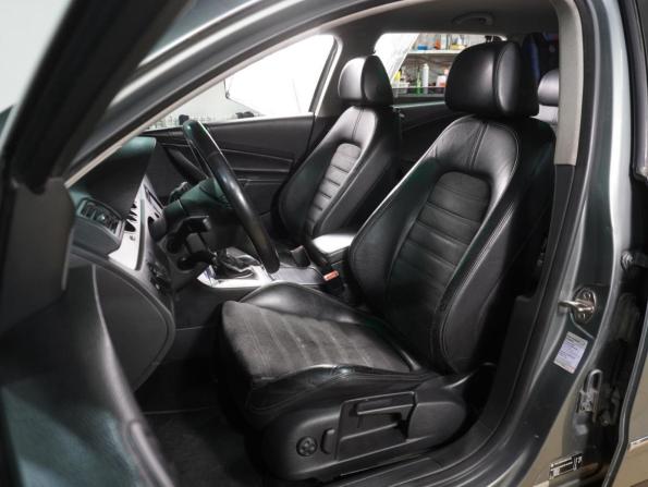 Volkswagen Passat B6 с пробегом 2007 года, цена 749 000 рублей, 338041 км, универсал, Автокод Объявления