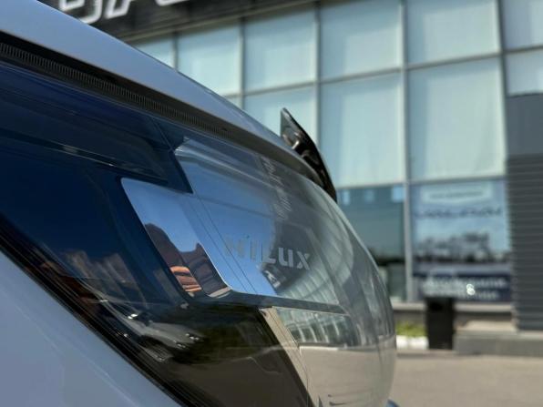 Toyota Hilux VIII с пробегом 2016 года, цена 2 600 000 рублей, 190000 км, пикап, Автокод Объявления