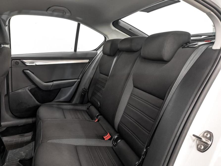 Skoda Octavia III (A7) Рестайлинг Москва  - изображение 18