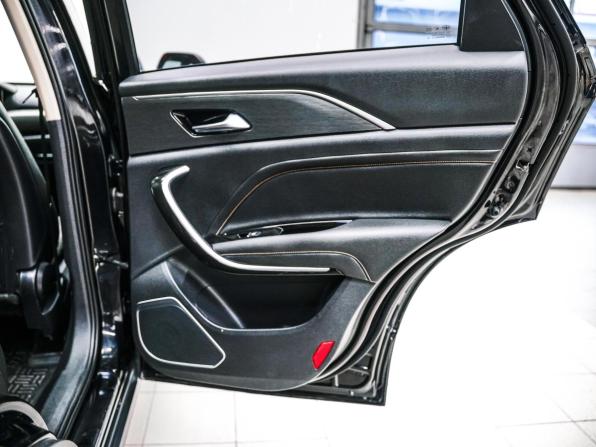FAW Bestune T77 I с пробегом 2022 года, цена 1 679 000 рублей, 37571 км, внедорожник, Автокод Объявления