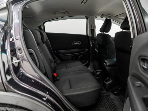 Honda Vezel I с пробегом 2017 года, цена 1 699 000 рублей, 135000 км, внедорожник, Автокод Объявления