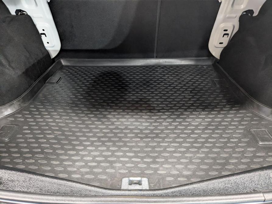 Renault Logan II Санкт-Петербург  - изображение 10