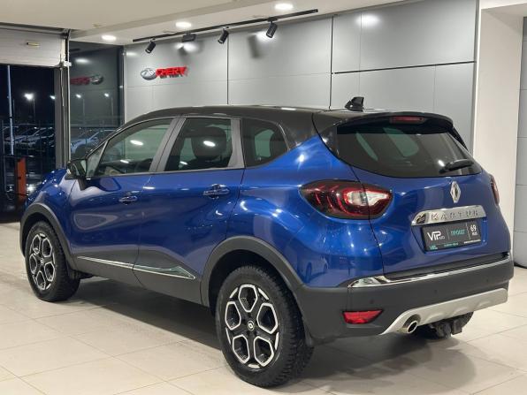 Renault Kaptur I Рестайлинг с пробегом 2021 года, цена 1 815 000 рублей, 41405 км, внедорожник, Автокод Объявления