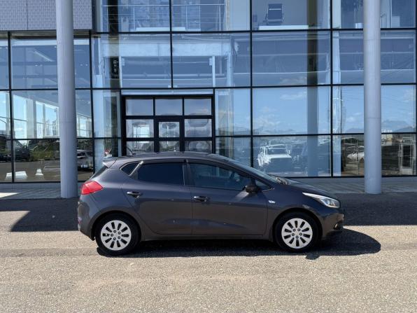 Kia Ceed II с пробегом 2014 года, цена 1 035 000 рублей, 111904 км, хэтчбек, Автокод Объявления