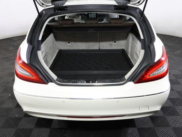 Mercedes-Benz CLS II (C218) Рестайлинг с пробегом 2017 года, цена 2 725 118 рублей, 133123 км, универсал, Автокод Объявления