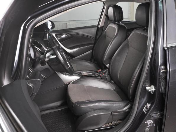 Opel Astra J с пробегом 2011 года, цена 970 000 рублей, 149303 км, хэтчбек, Автокод Объявления