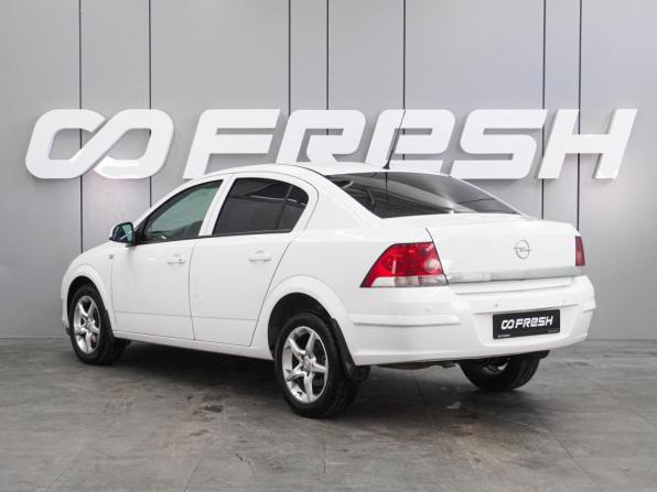 Opel Astra H Рестайлинг с пробегом 2010 года, цена 534 000 рублей, 269091 км, седан, Автокод Объявления