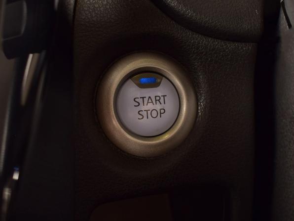 Nissan Note II Рестайлинг с пробегом 2018 года, цена 1 289 995 рублей, 81197 км, хэтчбек, Автокод Объявления