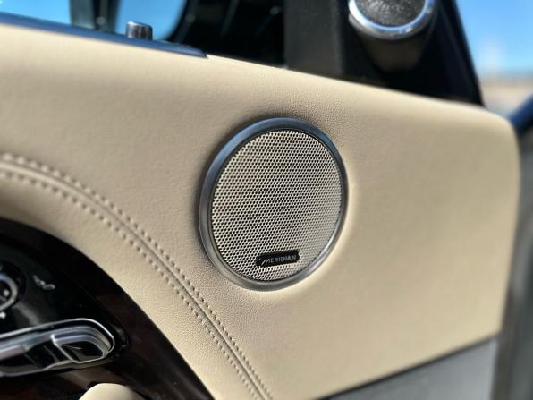 Land Rover Range Rover IV Рестайлинг с пробегом 2018 года, цена 5 700 000 рублей, 132859 км, внедорожник, Автокод Объявления