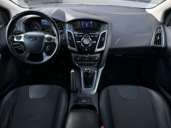 Ford Focus III с пробегом 2012 года, цена 899 000 рублей, 152200 км, хэтчбек, Автокод Объявления