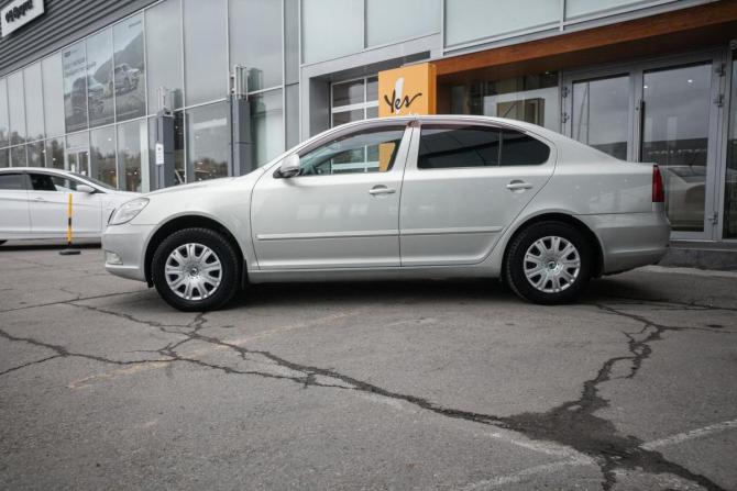 Skoda Octavia II (A5) Рестайлинг с пробегом 2013 года, цена 745 000 рублей, 177800 км, лифтбек, Автокод Объявления