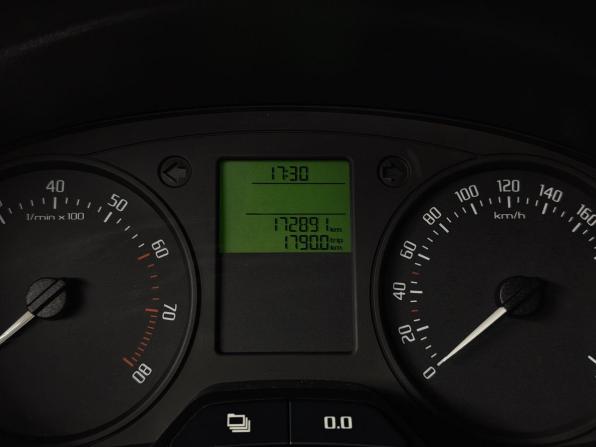 Skoda Fabia II Рестайлинг с пробегом 2011 года, цена 385 000 рублей, 172889 км, хэтчбек, Автокод Объявления