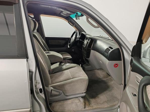 Toyota Land Cruiser 100 Series Рестайлинг 2 с пробегом 2007 года, цена 2 220 000 рублей, 240420 км, внедорожник, Автокод Объявления