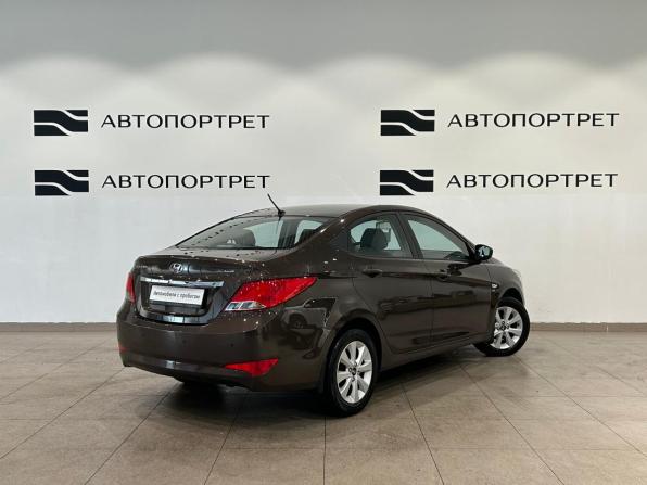 Hyundai Solaris I Рестайлинг с пробегом 2016 года, цена 1 049 000 рублей, 99870 км, седан, Автокод Объявления