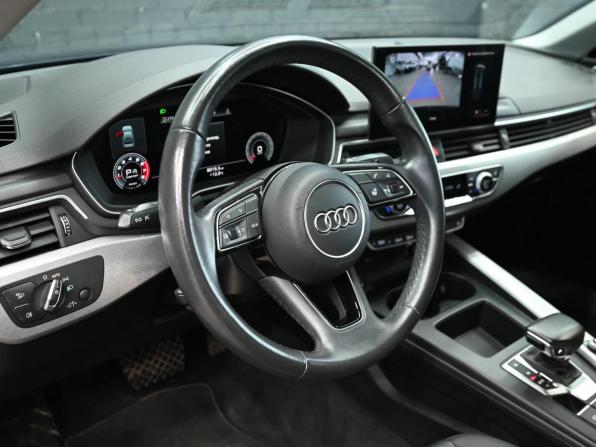 Audi A4 V (B9) Рестайлинг с пробегом 2021 года, цена 3 380 000 рублей, 74352 км, седан, Автокод Объявления