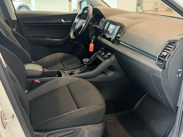 Skoda Karoq I с пробегом 2021 года, цена 2 249 000 рублей, 38000 км, внедорожник, Автокод Объявления