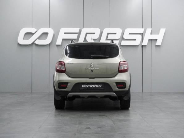 Renault Sandero II с пробегом 2017 года, цена 935 000 рублей, 112515 км, хэтчбек, Автокод Объявления