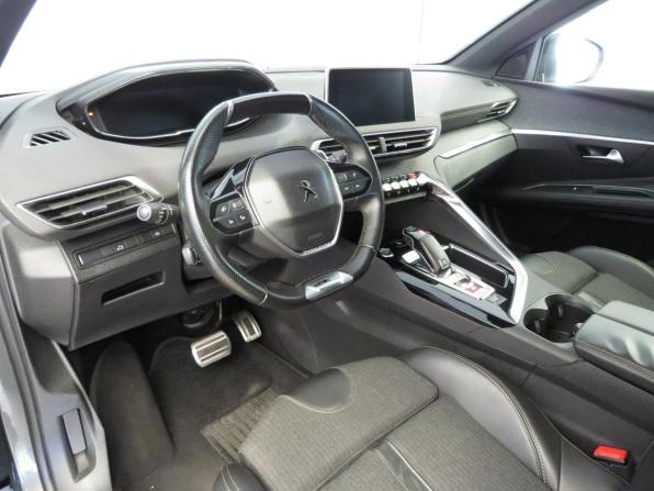 Peugeot 3008 II с пробегом 2018 года, цена 1 745 000 рублей, 125034 км, внедорожник, Автокод Объявления