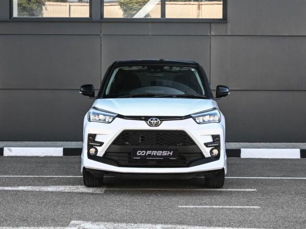 Toyota Raize I с пробегом 2020 года, цена 1 694 000 рублей, 61932 км, внедорожник, Автокод Объявления