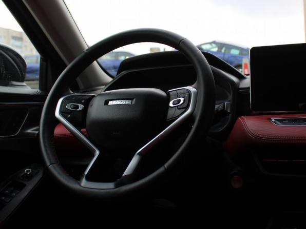 Haval Jolion I Рестайлинг с пробегом 2024 года, цена 2 129 000 рублей, 7520 км, внедорожник, Автокод Объявления