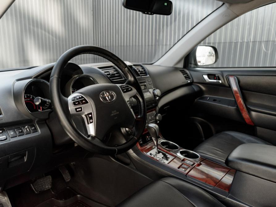 Toyota Highlander II (XU40) Рестайлинг Екатеринбург  - изображение 11