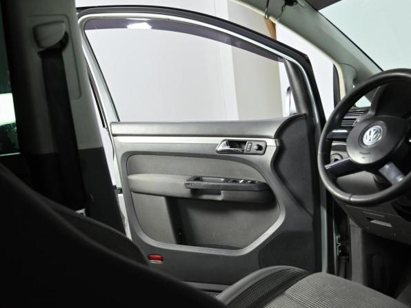 Volkswagen Touran I с пробегом 2005 года, цена 484 000 рублей, 186000 км, компактвэн, Автокод Объявления