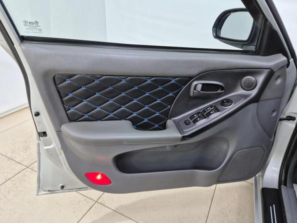 Hyundai Elantra III (XD2) Рестайлинг с пробегом 2005 года, цена 385 000 рублей, 311235 км, лифтбек, Автокод Объявления