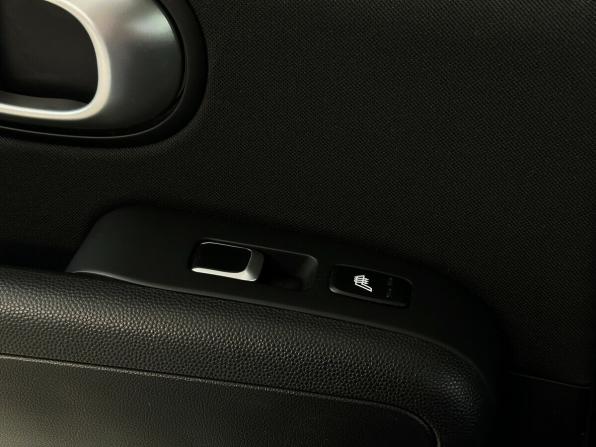 Kia Soul II Рестайлинг с пробегом 2017 года, цена 1 630 000 рублей, 76725 км, хэтчбек, Автокод Объявления