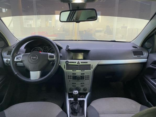 Opel Astra H Рестайлинг с пробегом 2011 года, цена 460 000 рублей, 206351 км, седан, Автокод Объявления
