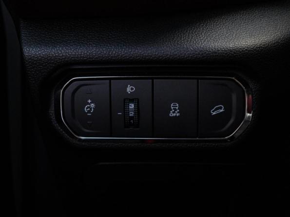 Haval Jolion I Рестайлинг с пробегом 2025 года, цена 2 090 000 рублей, 27457 км, внедорожник, Автокод Объявления