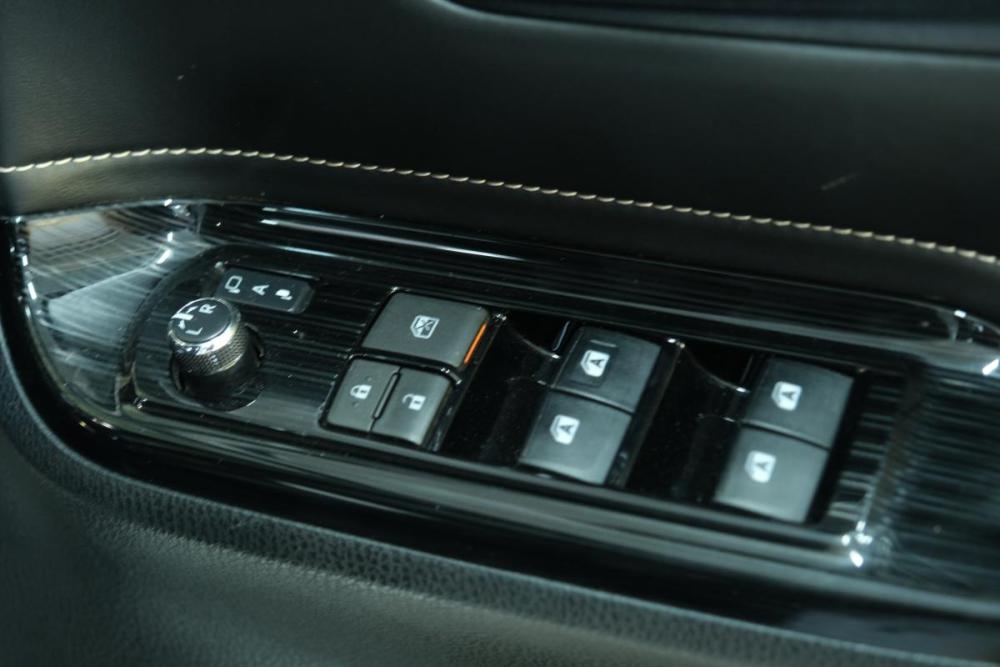 Toyota Esquire I Рестайлинг Омск  - изображение 9