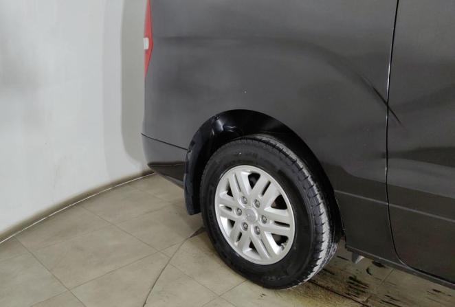 Hyundai H-1 II Рестайлинг 2 с пробегом 2018 года, цена 2 090 000 рублей, 193000 км, минивэн, Автокод Объявления