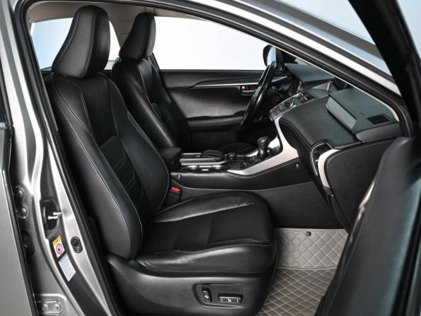 Lexus NX I с пробегом 2017 года, цена 3 149 000 рублей, 166486 км, внедорожник, Автокод Объявления