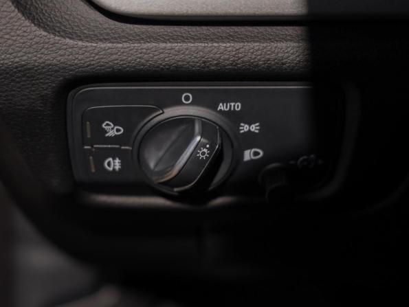 Audi A3 III (8V) Рестайлинг с пробегом 2019 года, цена 2 049 000 рублей, 91731 км, седан, Автокод Объявления