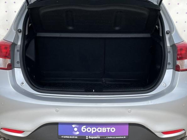 Kia Rio III Рестайлинг с пробегом 2017 года, цена 920 000 рублей, 193205 км, хэтчбек, Автокод Объявления