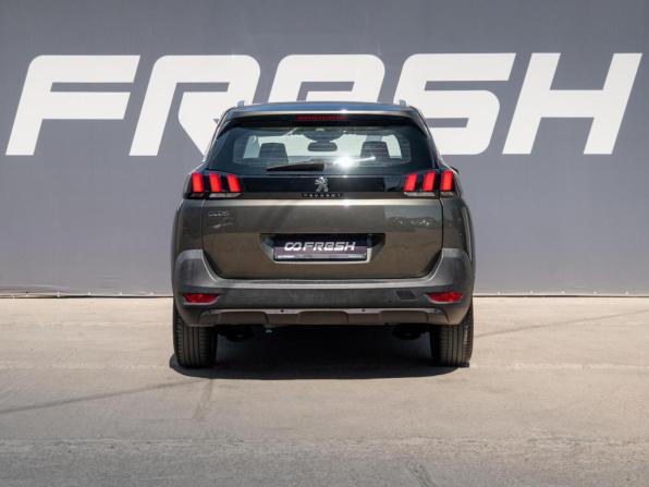 Peugeot 5008 II с пробегом 2019 года, цена 1 610 000 рублей, 107792 км, внедорожник, Автокод Объявления